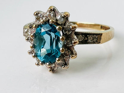 Vintage 9ct Gold Topaz & Diamond Ring
