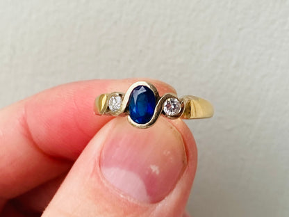 18ct Gold Sapphire & Diamond Ring