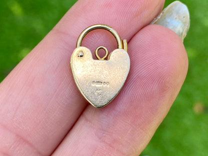 Vintage 9ct Gold Heart Padlock Clasp