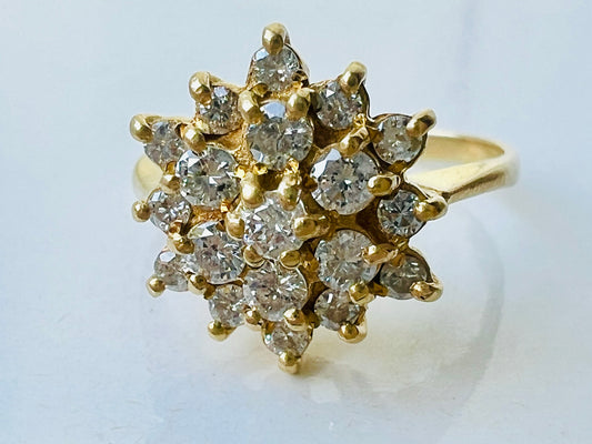 Vintage 18ct Gold Diamond Cluster Ring