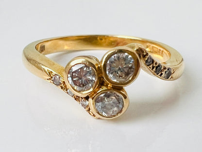 Vintage 18ct Gold Three-Stone Diamond Ring
