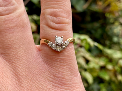 Vintage 18ct Gold Diamond Wishbone / Chevron Ring