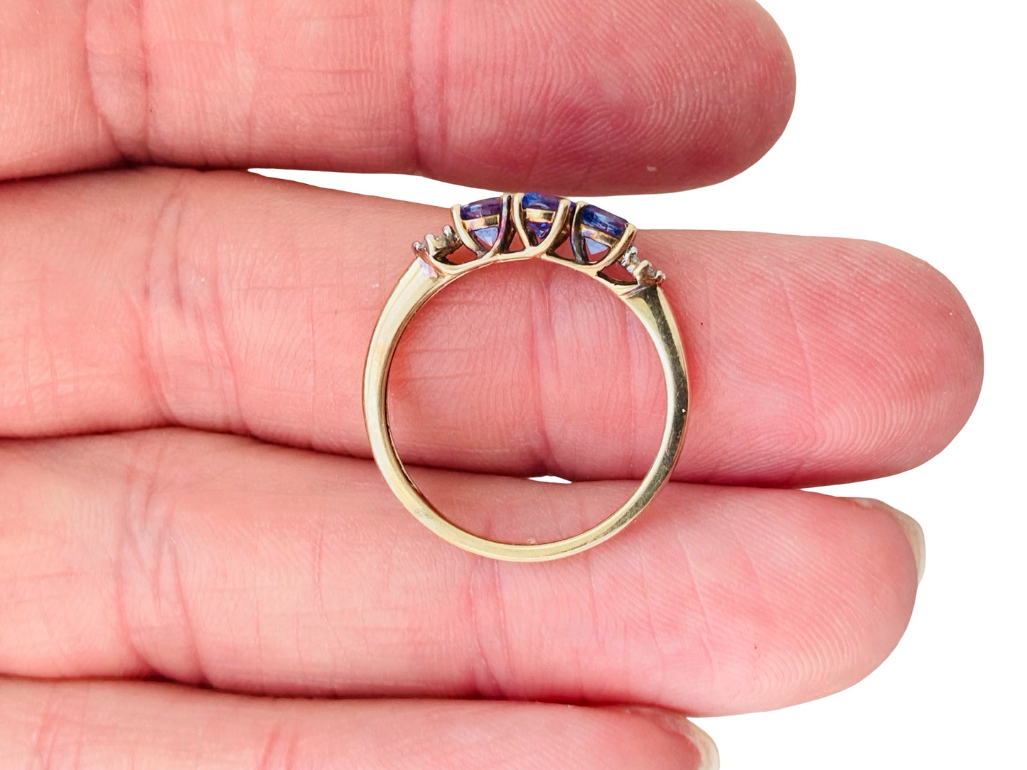 9ct Gold Tanzanite & Diamond Ring