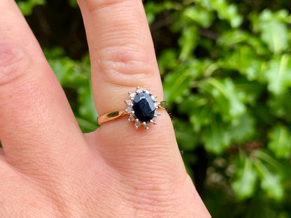 9ct Gold Sapphire & Diamond Cluster Ring