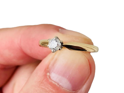 Vintage 14ct Gold Diamond Solitaire Ring