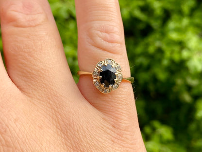 Vintage 9ct Gold Sapphire & Diamond Ring