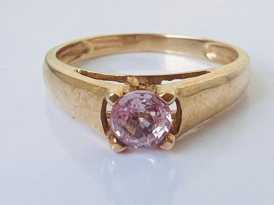 9ct Gold Pink Sapphire Ring