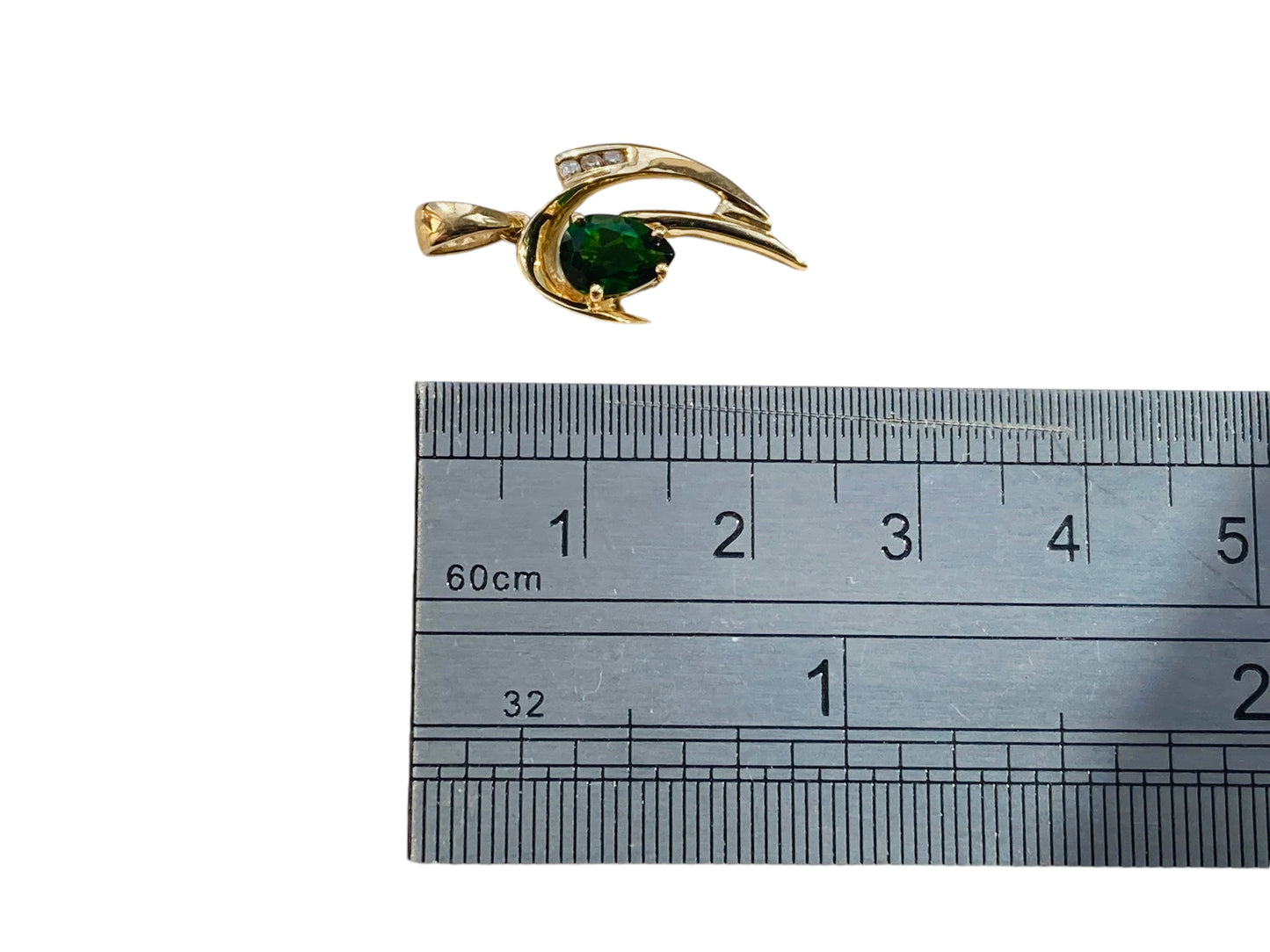 9ct Gold Diopside & Diamond Pendant