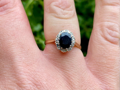 Vintage 9ct Gold Sapphire & Diamond Ring