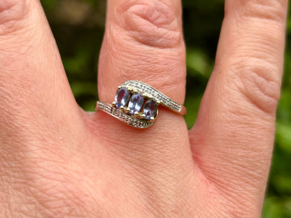 9ct Gold Tanzanite & Diamond Ring