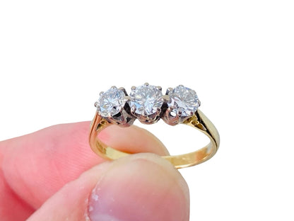 Vintage 18ct Gold Three-Stone Diamond Ring