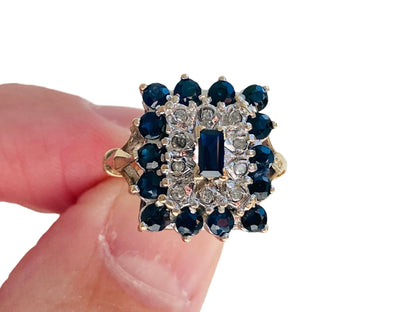 Vintage 9ct Gold Sapphire & Diamond Ring