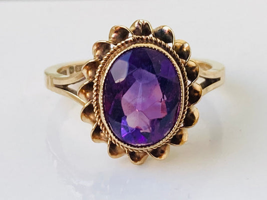 Vintage 9ct Gold Amethyst Ring