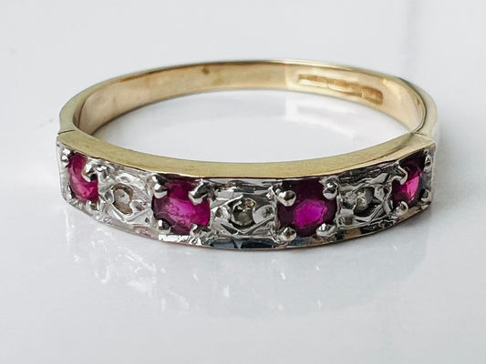 9ct Gold Ruby & Diamond Ring