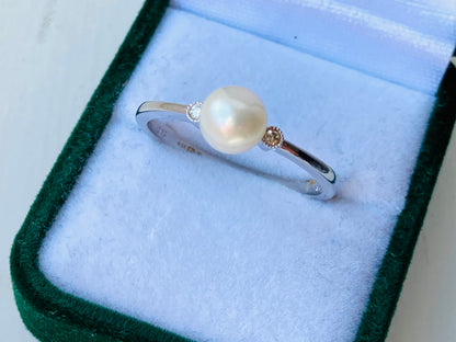 9ct Gold Pearl & Diamond Ring