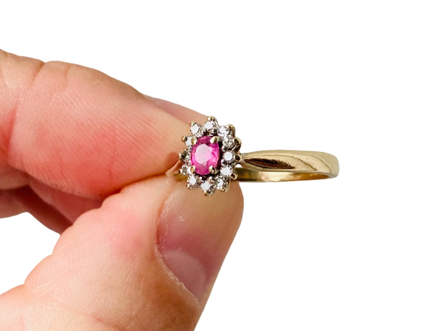 9ct Gold Pink Sapphire & Diamond Ring