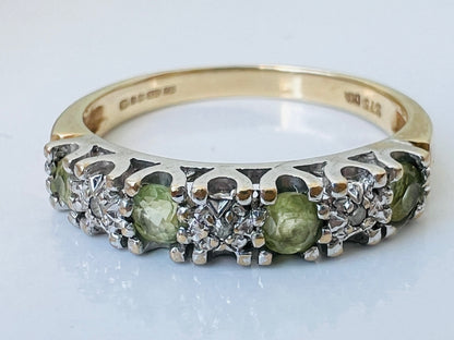 9ct Gold Peridot & Diamond Ring