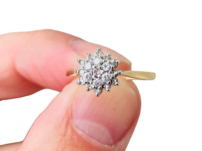 Vintage 9ct Gold Diamond Ring