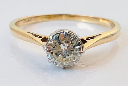 Vintage18ct Gold Diamond Solitaire Ring