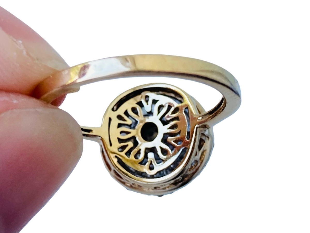 9ct Gold Diamond Ring
