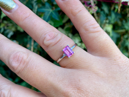 9ct Gold Pink Sapphire & Diamond Ring