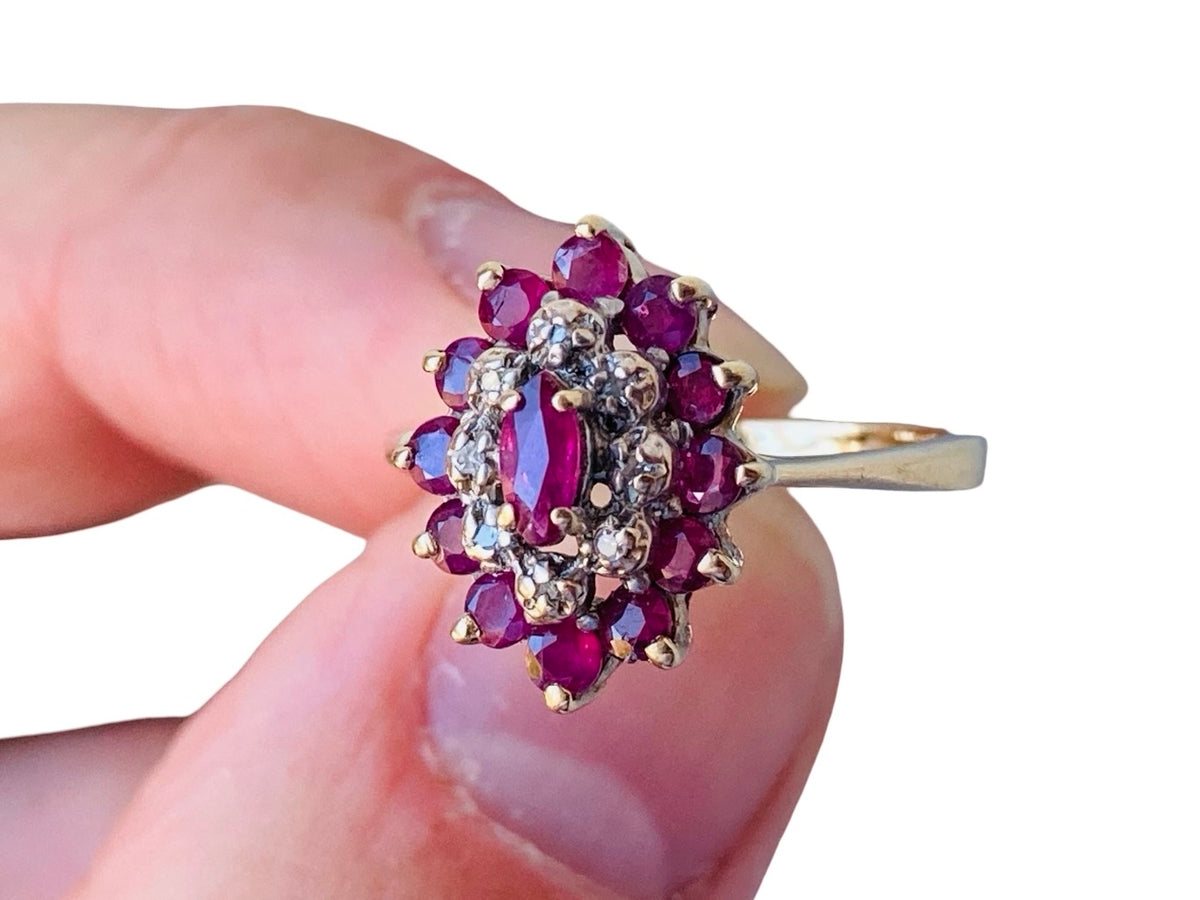 Vintage 9ct Gold Ruby & Diamond Ring