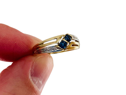 9ct Gold Sapphire & Diamond Ring