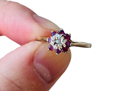 Vintage 9ct Gold Ruby & Diamond Ring