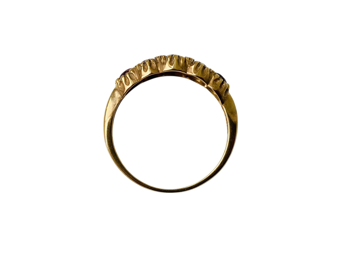9ct Gold Garnet Ring