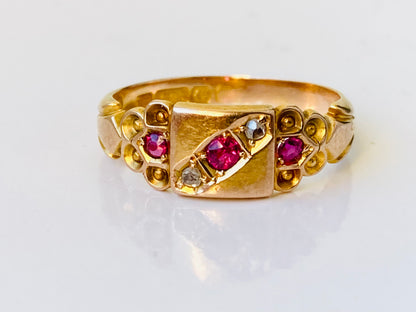 Antique 15ct Gold Ruby & Diamond Ring