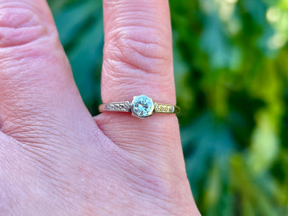 Antique 18ct Gold Diamond Solitaire Ring