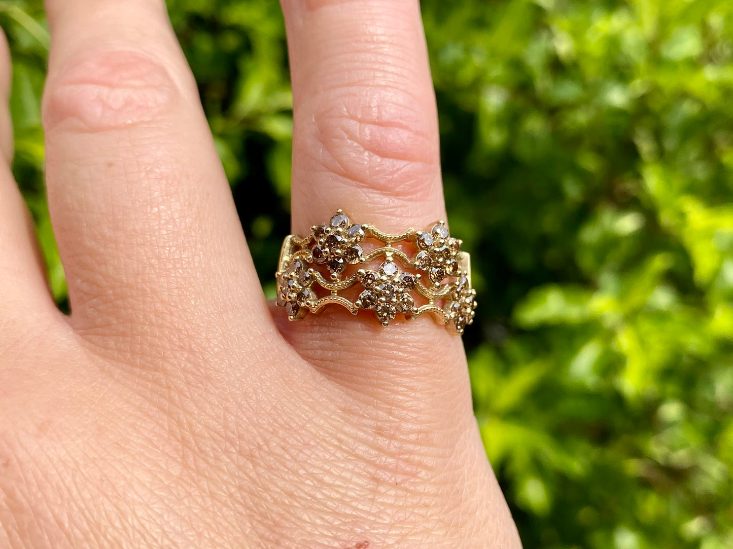 9ct Gold Champagne Diamond Daisy Ring