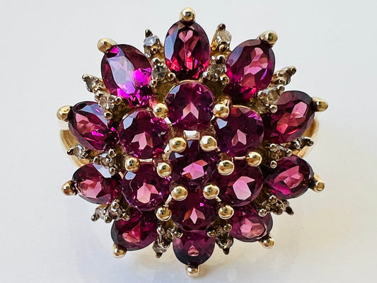 9ct Gold Rhodolite Garnet & Diamond Ring