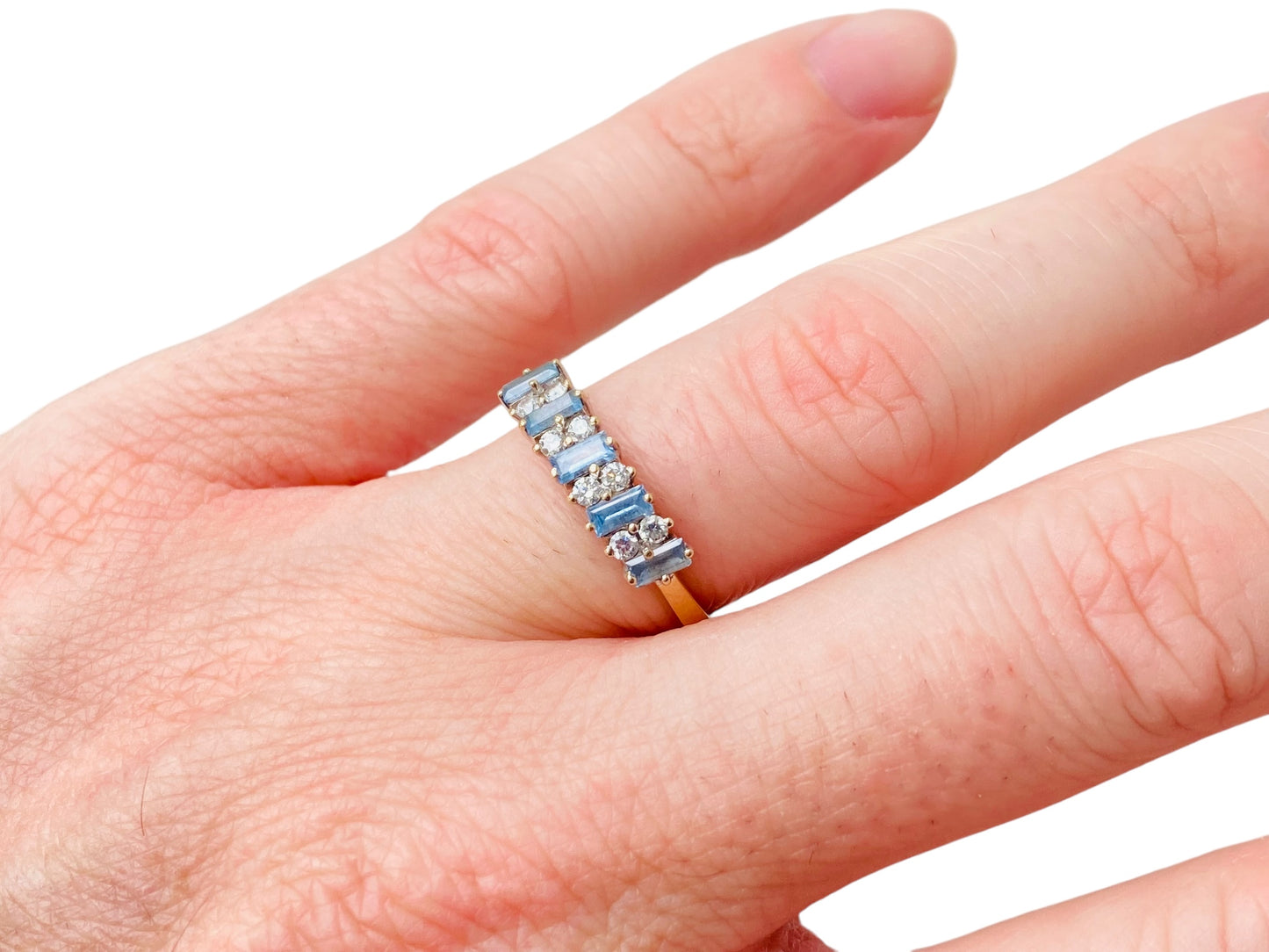 18ct Gold Aquamarine & Diamond Ring