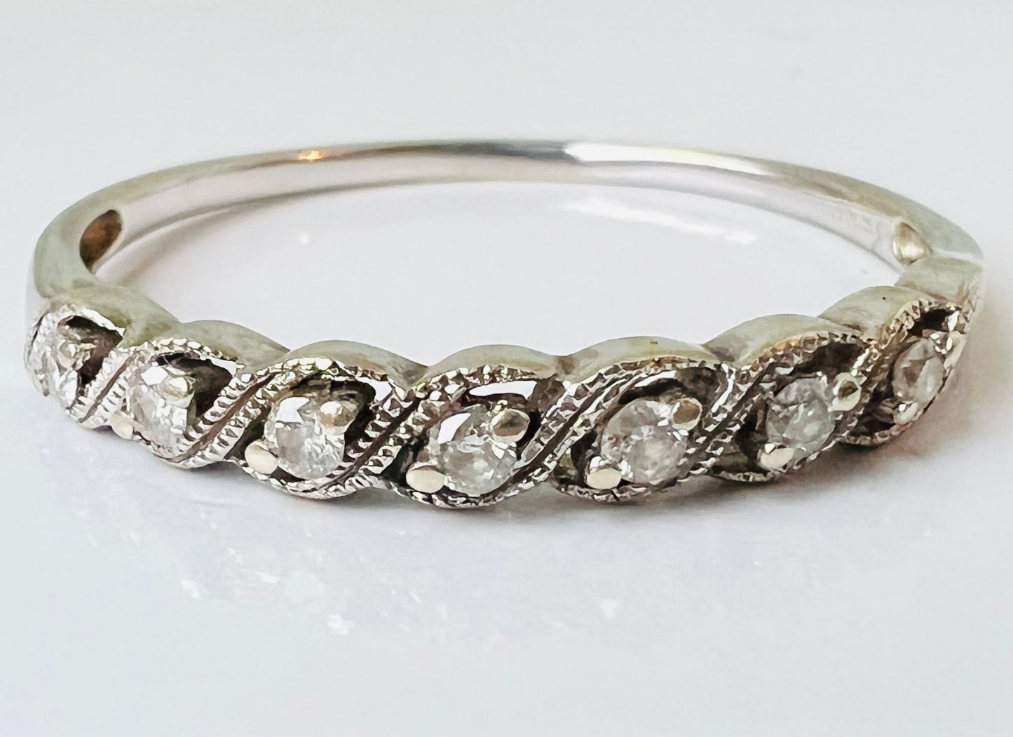 9ct Gold Diamond Ring