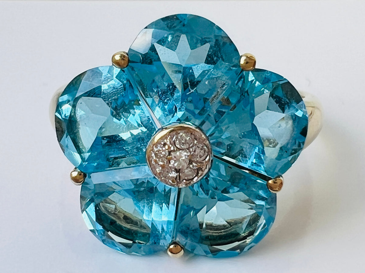 9ct Gold Topaz & Diamond Ring