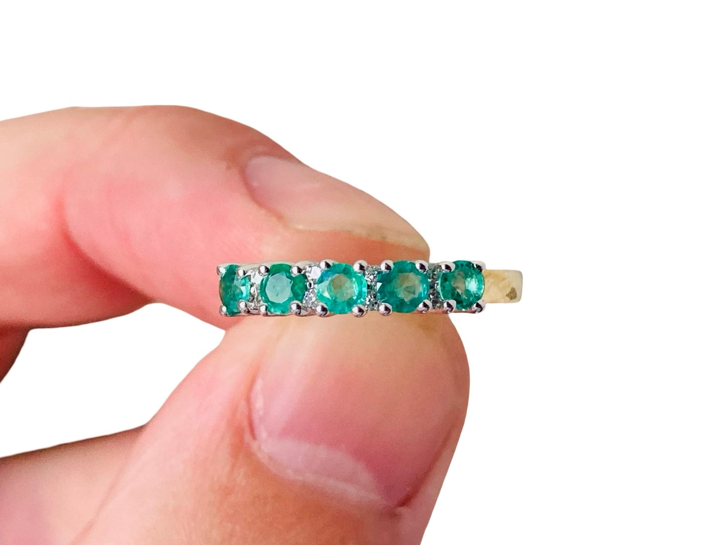 9ct Gold Emerald & Diamond Ring