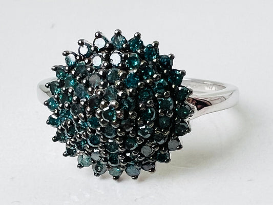 9ct Gold Blue Diamond Ring