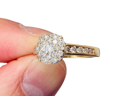 18ct Gold Diamond Ring