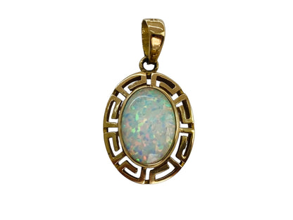 9ct Gold Opal Pendant