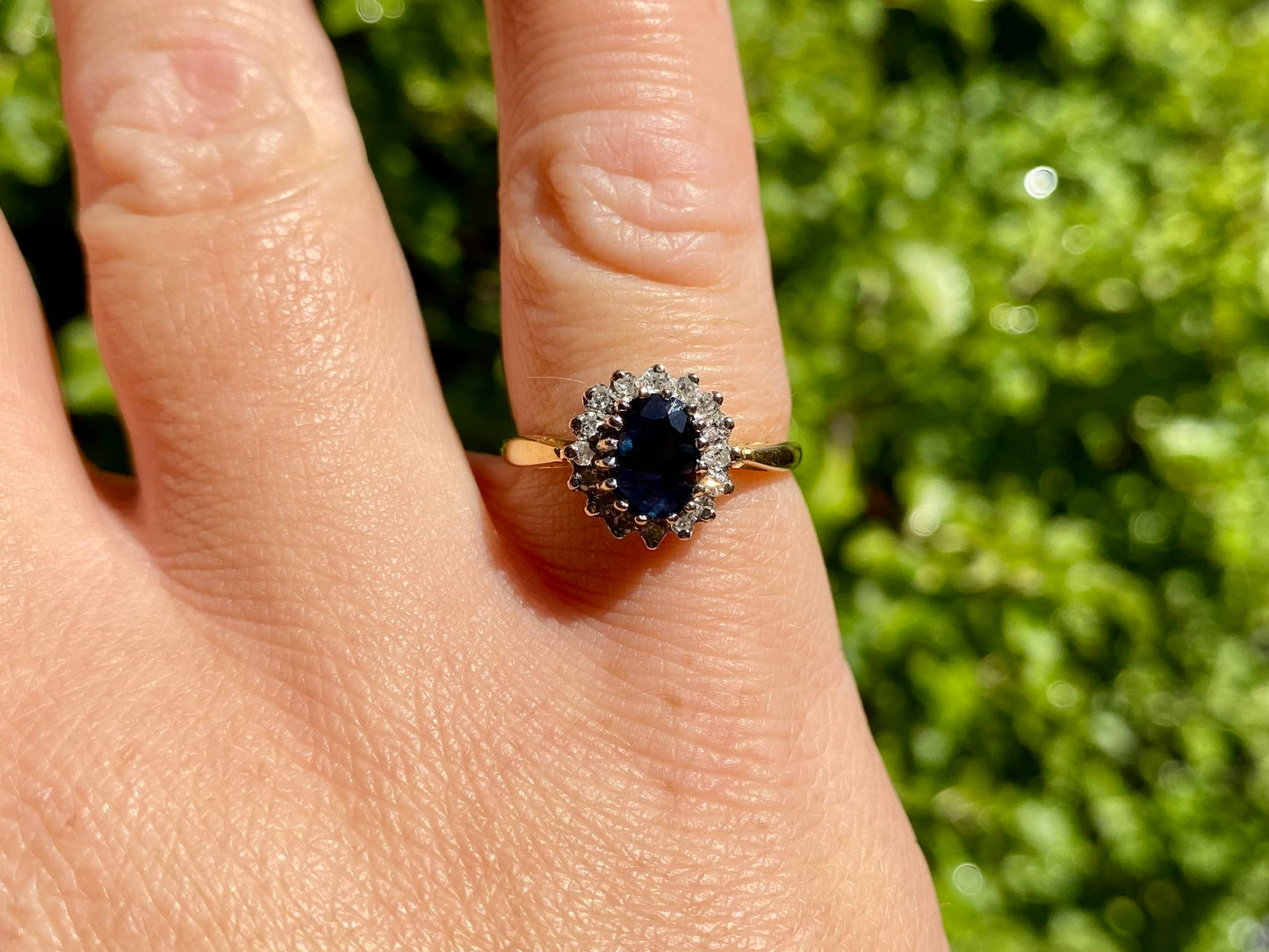 Vintage 18ct Gold Sapphire & Diamond Ring