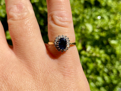 Vintage 18ct Gold Sapphire & Diamond Ring