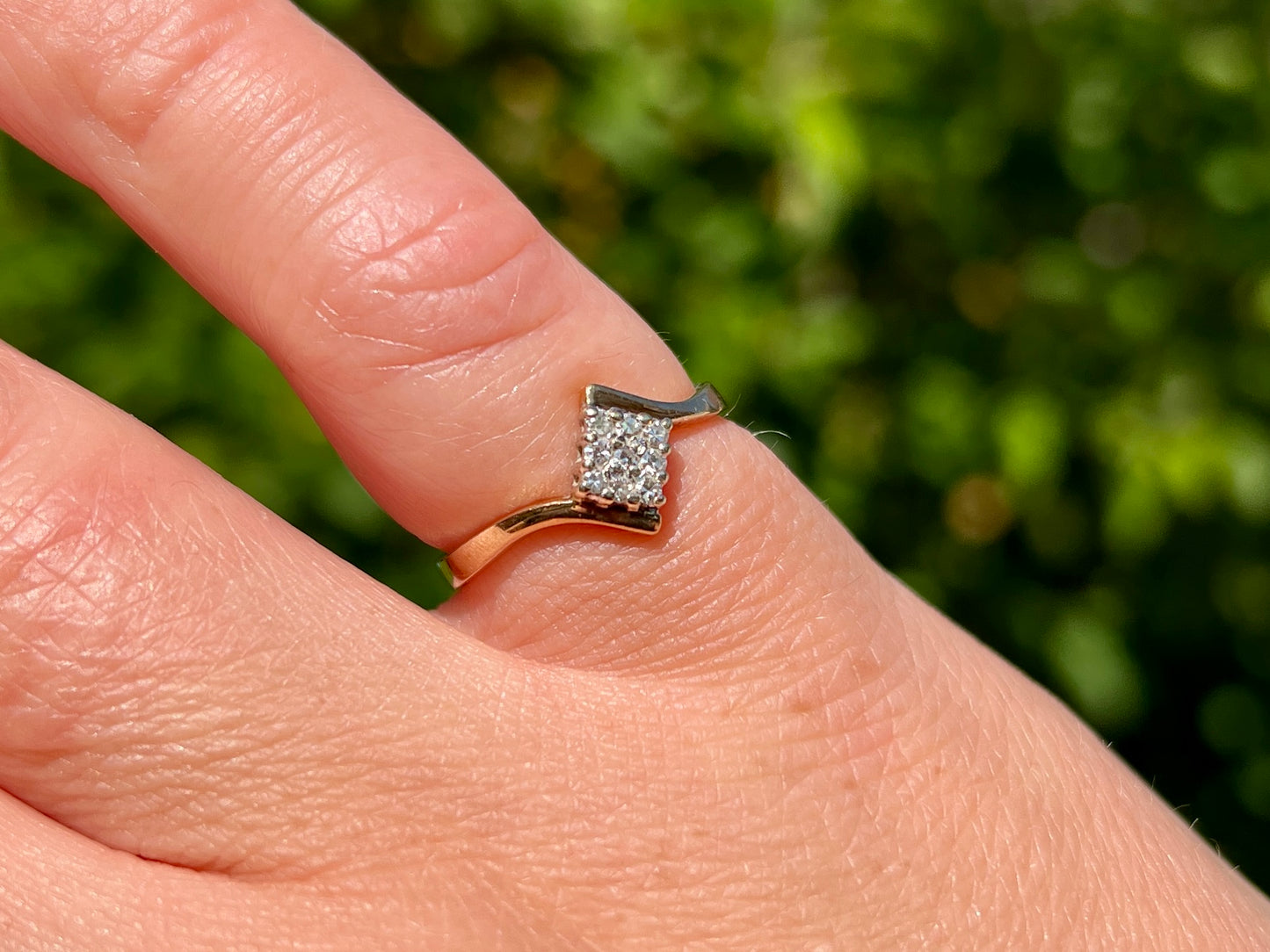 9ct Gold Diamond Ring