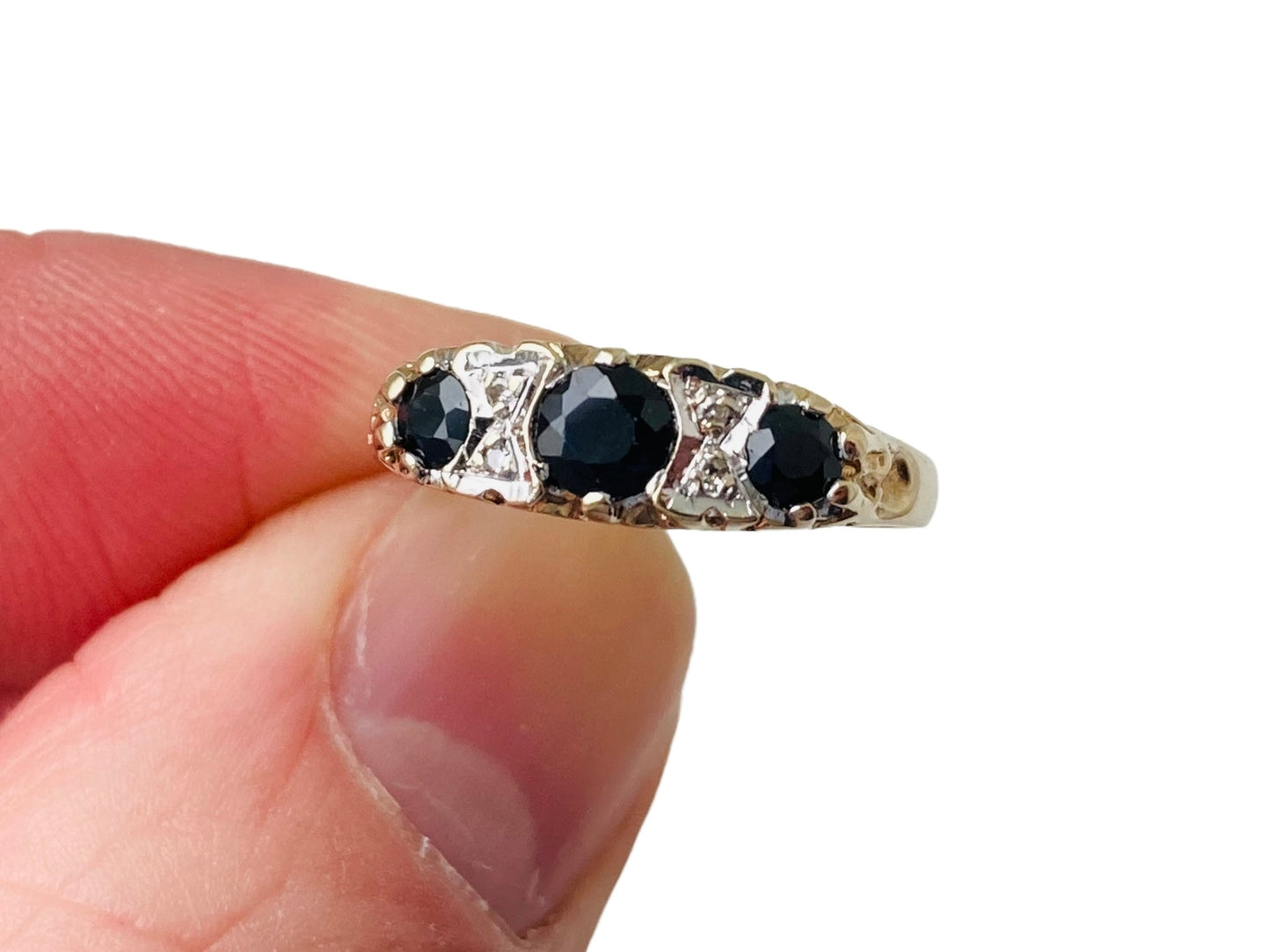 Vintage 9ct Gold Sapphire & Diamond Ring
