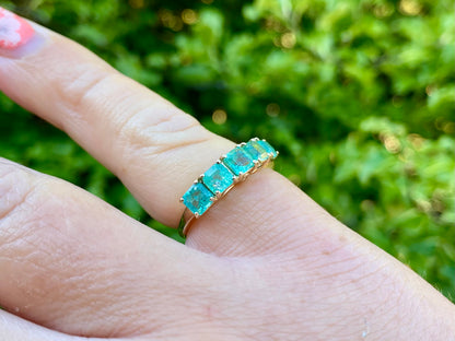 9ct Gold Emerald & Diamond Ring