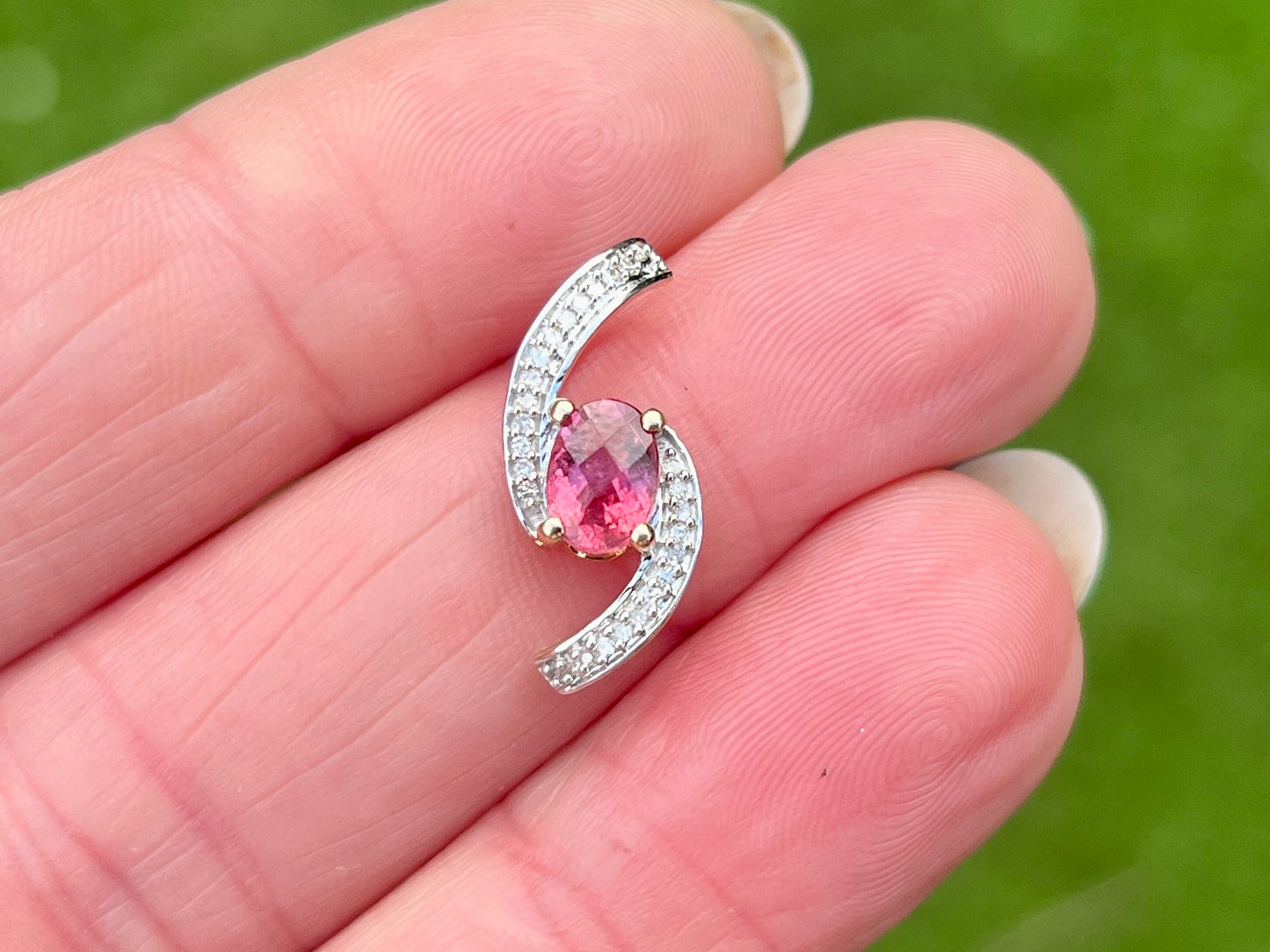 9ct Gold Pink Tourmailne & Diamond Pendant