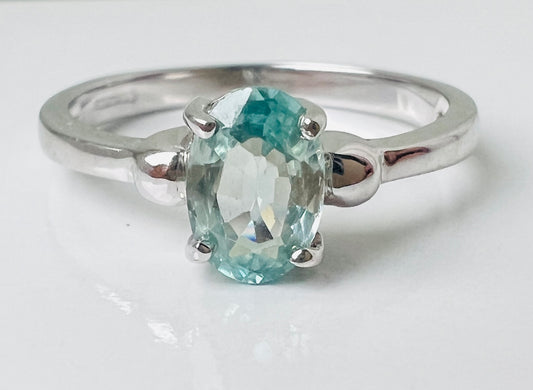 9ct Gold Topaz Ring