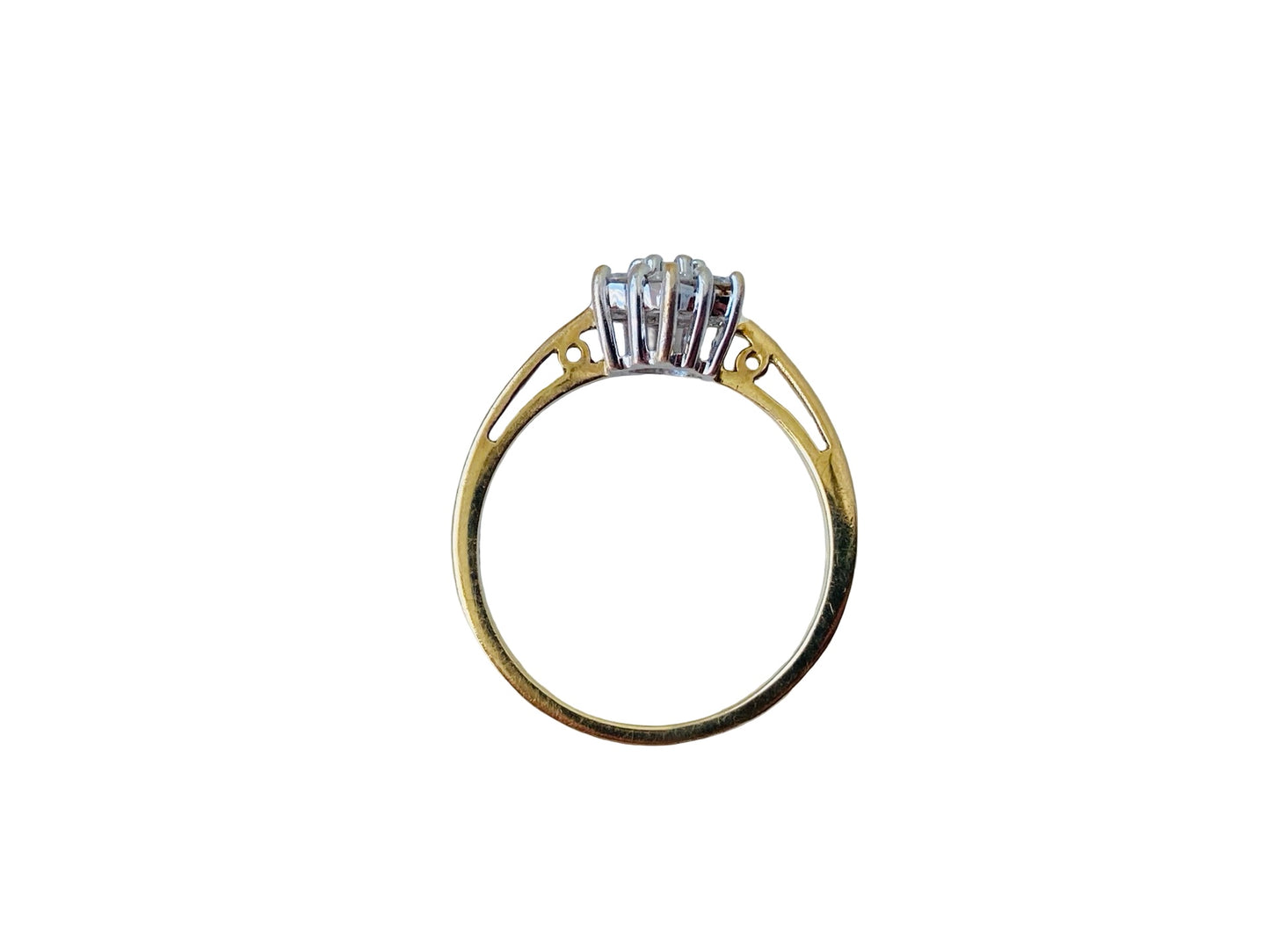 9ct Gold 0.33ct Diamond Daisy Ring