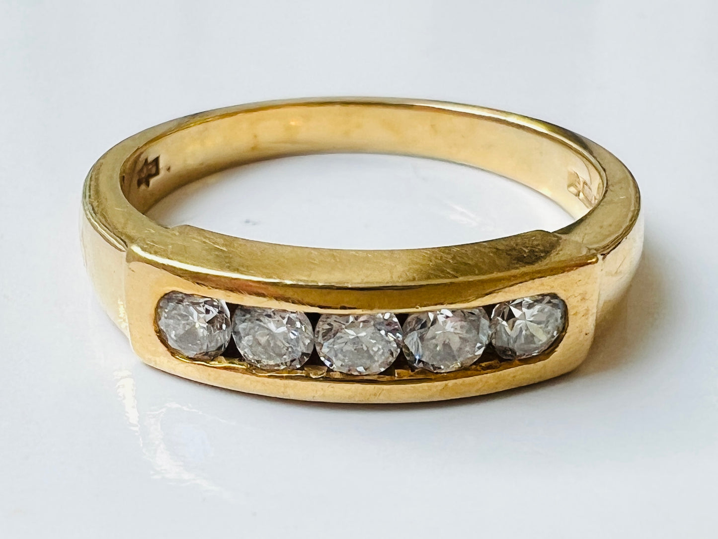 Vintage 18ct Gold Five-Stone Diamond Ring