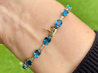 Vintage 10ct Gold Topaz & Diamond Bracelet